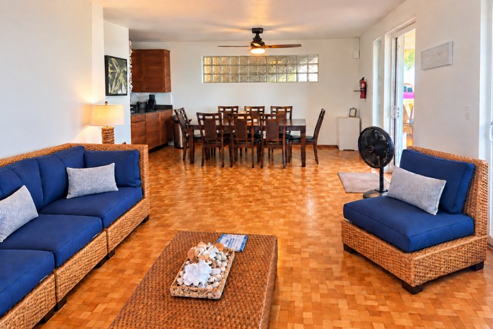 Upstairs sitting and dining